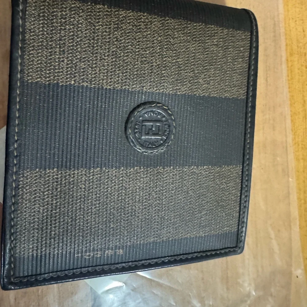 Fendi Black and Brown Men's Wallet EUC